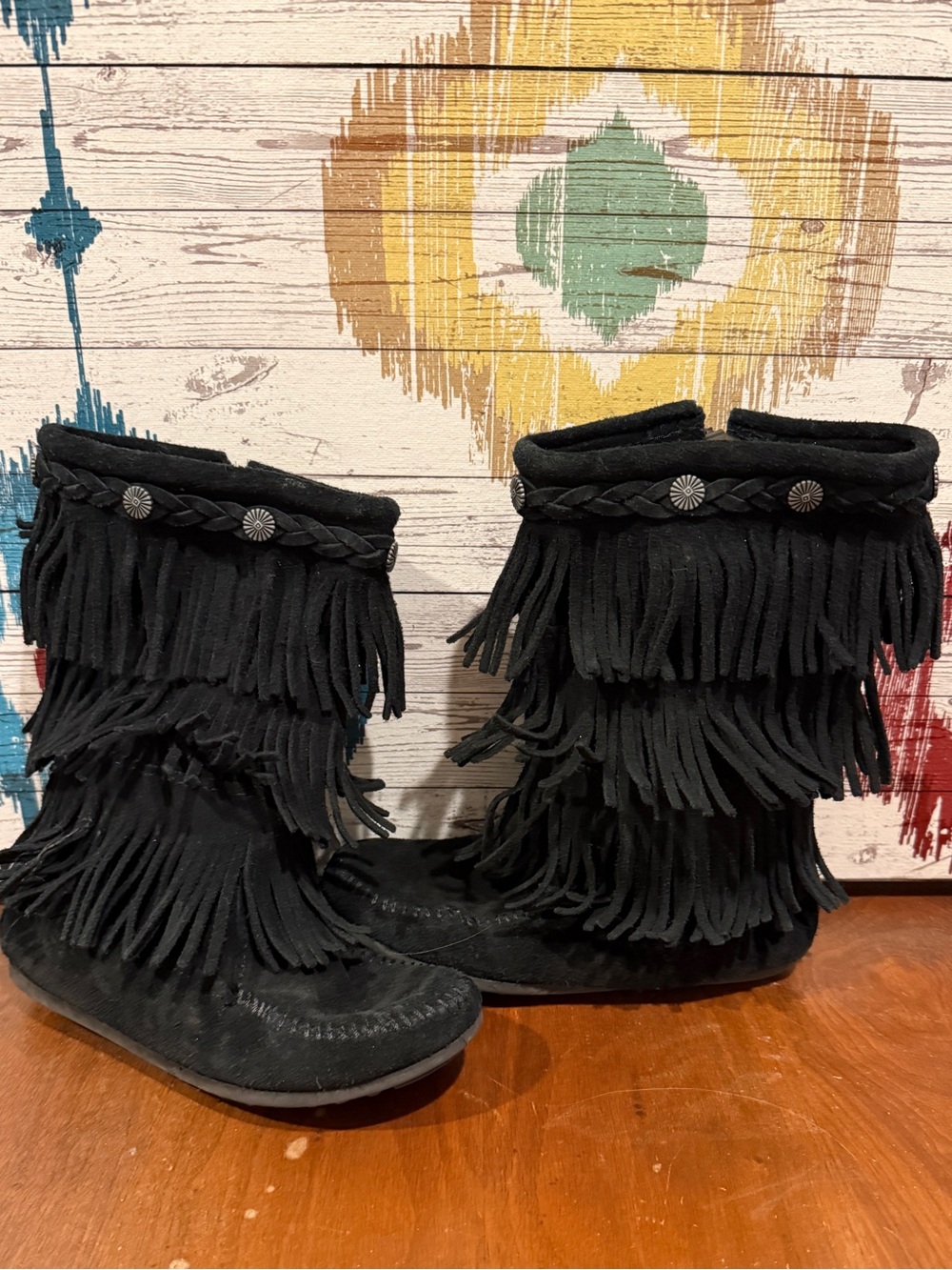 Minnetonka Black Fringe Suede Girls Boots
